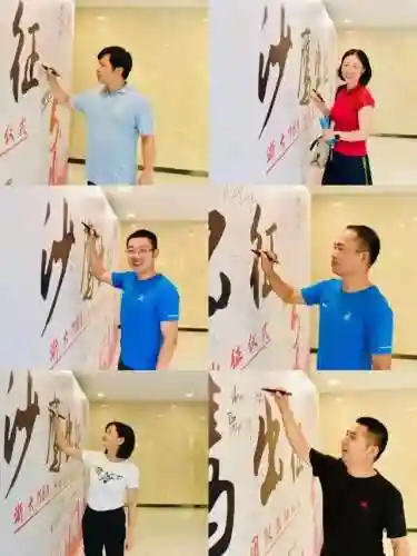 最强沙鹰搭配什么阵容好插图1