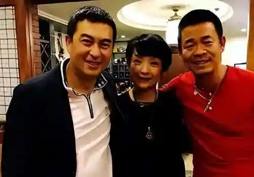 明星阵容最大的一首歌是(明星大合唱的歌曲有哪些)插图21