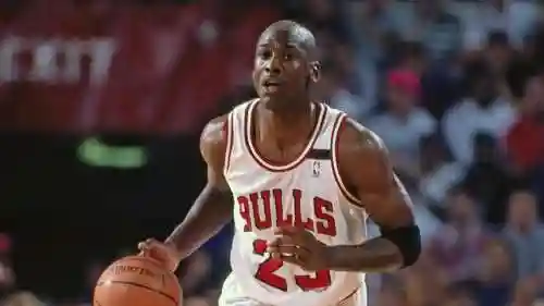 乔丹最后一次参加最佳阵容(nba历届最佳阵容)插图3