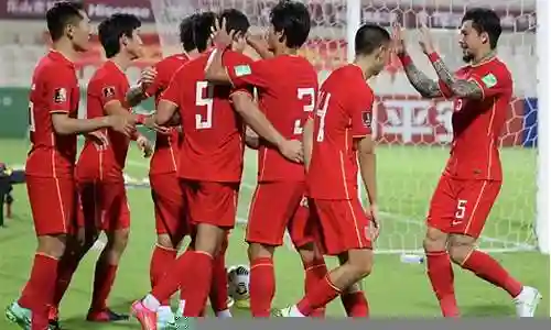 中国足球队黄金搭配阵容插图