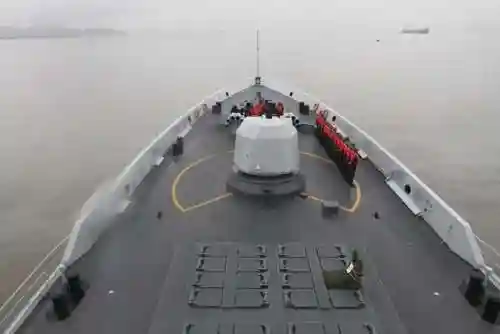 海军阵容搭配(荣耀舰队阵容搭配攻略)插图2