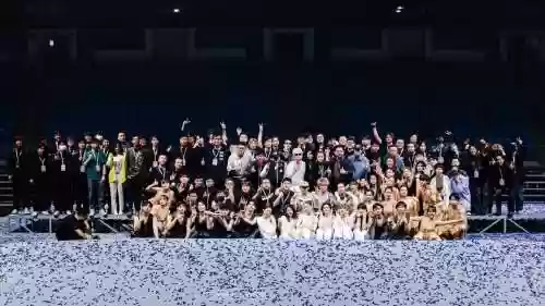 演艺公司阵容插图1