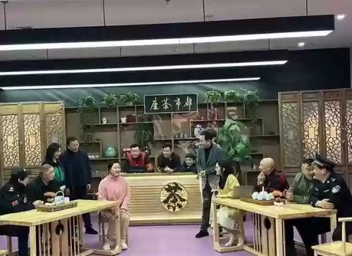 都市茶座阵容_2插图