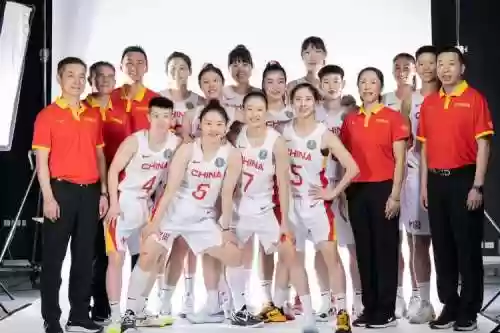 女篮阵容成员插图