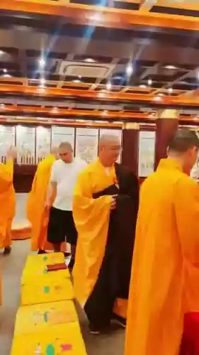 僧侣怎么搭配阵容，僧侣 之插图